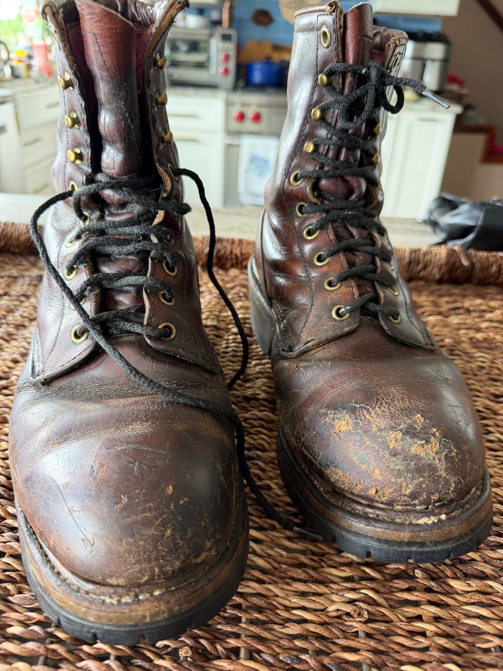 Vintage Red Wing Leather Work Boots USA Heritage Logger Workwear sz 8.5 safety